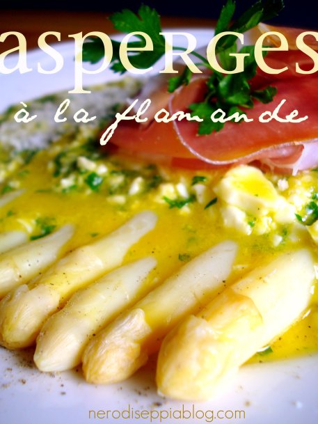 asparagi bianchi alla fiamminga