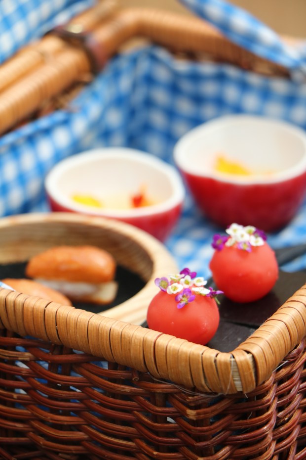 azurmendi eneko atxa appetizer picnic